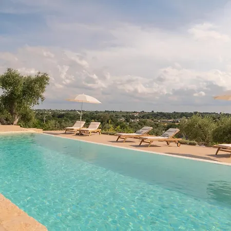 Cantalanotte Luxury Trulli Villa Cisternino