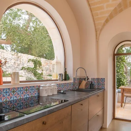Cantalanotte Luxury Trulli Villa *