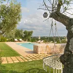 וילה Cantalanotte Luxury Trulli *