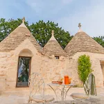 וילה Cantalanotte Luxury Trulli *